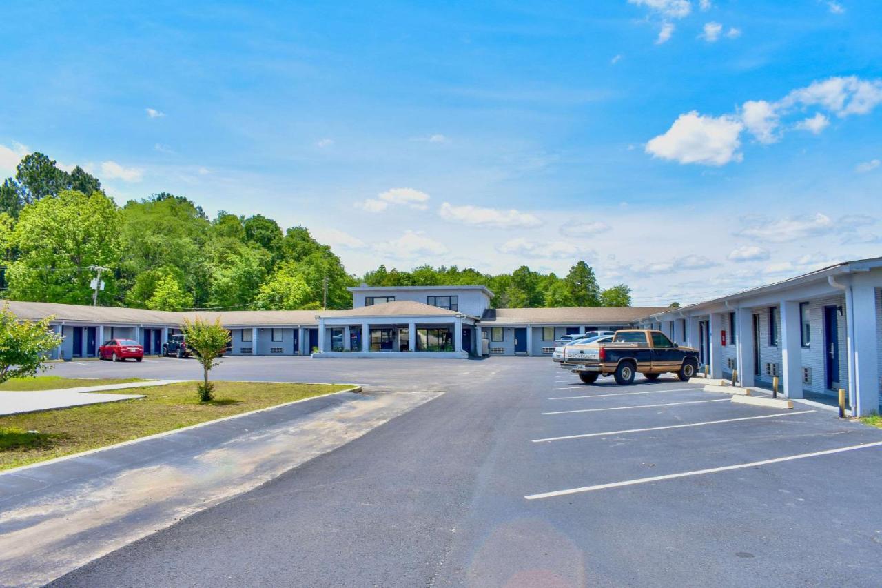 Rodeway Inn - Swainsboro Exterior foto